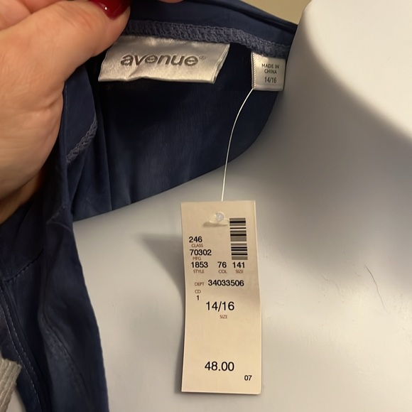 Avenue Blue Tye Die Tank - Picture 4 of 4